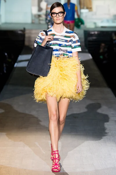 Look 9
